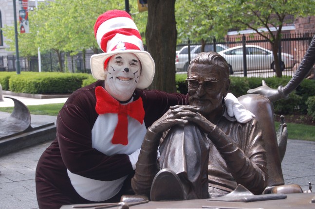 Cat in the Hat with Dr. Seuss sculpture