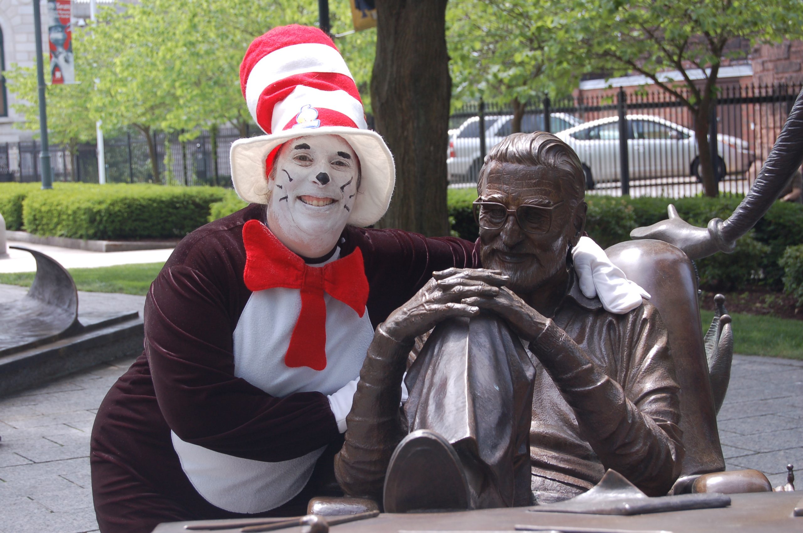Cat in the Hat with Dr. Seuss sculpture