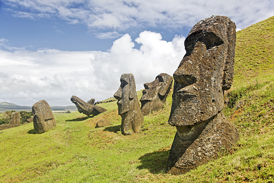 Maoi Statues