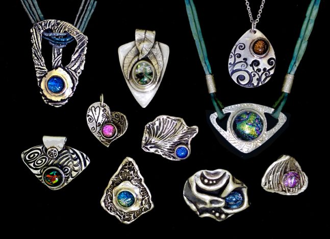 Dichroic pendants