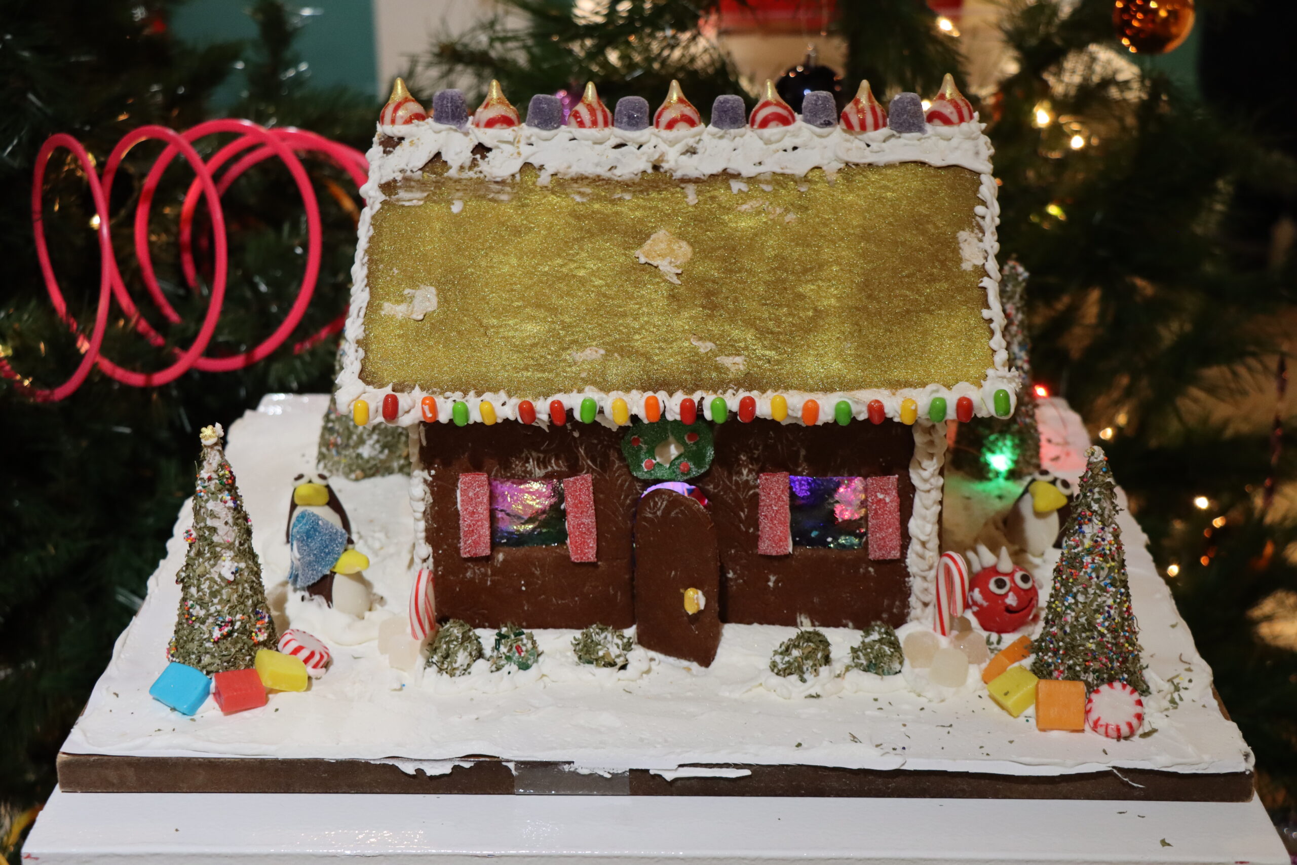 Winter Wonderland Cottage by Berneice Dixon Sugar D.L.’s Baked Goods and Confections