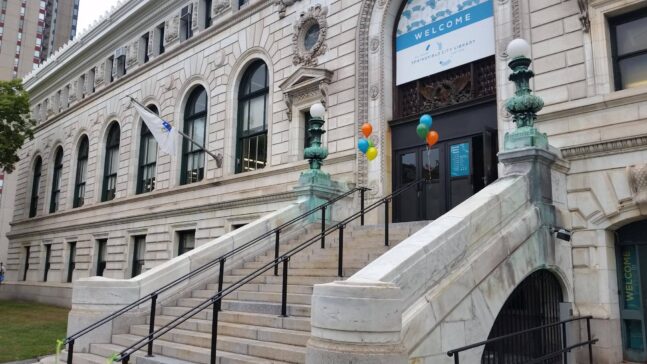 Exterior of Springfield Central Library